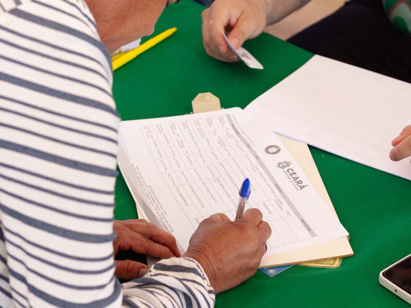 Governo do Ceará distribui 14.096 vales-gás em 29 municípios do Cariri