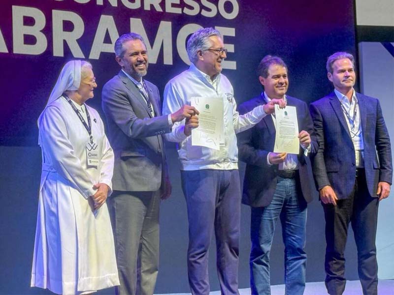 Juazeiro do Norte será beneficiado com novo acordo entre Governo do Ceará para ampliar atendimentos do SUS