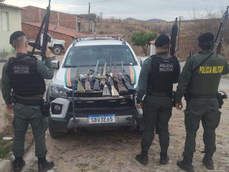 Sete armas de fogo são apreendidas pela Polícia Militar em Saboeiro