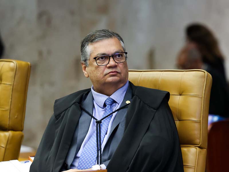 Estados e municípios terão que adotar regras de transparência para execução de emendas, decide Flávio Dino