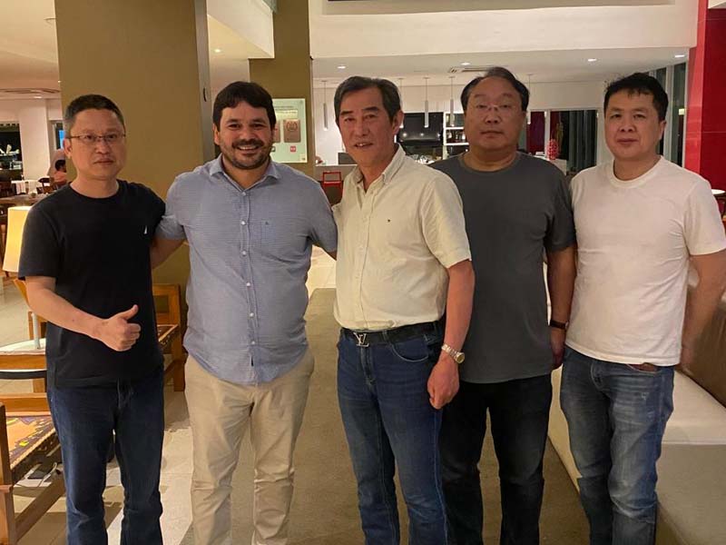 Com apoio da Alece, investidores chineses visitam o Cariri para avaliar oportunidades em energia renovável e indústria