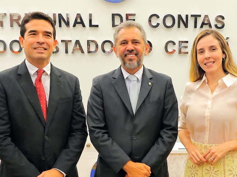 Ceará celebra os 90 anos do Tribunal de Contas do Estado com solenidade prestigiada por autoridades