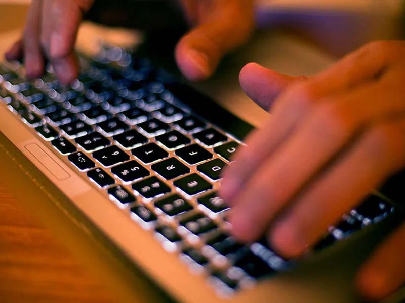 Vazamento expõe mais de 180 milhões de e-mails e senhas; saiba se o seu está na lista