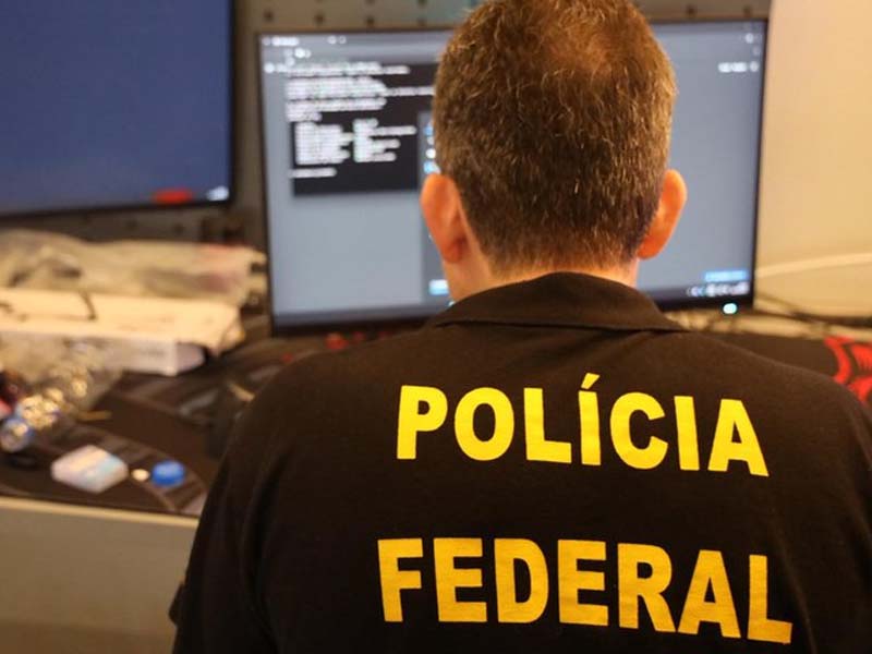 PF apura desvio de mais de R$ 813 milhões em transferência PIX