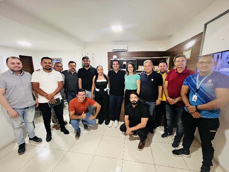 Secretaria de Esporte e Juventude apresenta projetos e discute viabilidade com Legislativo de Crato