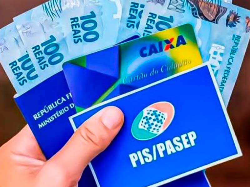 Trabalhadores vão receber parcelas do 13º salário mais cedo este ano