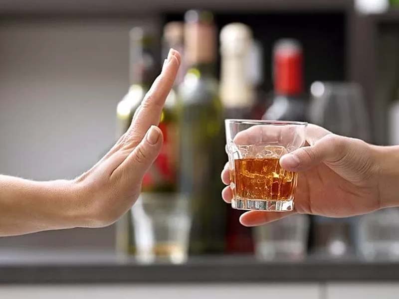 64% dos brasileiros declaram que não beberam álcool em 2025