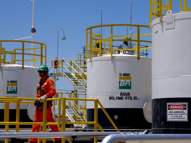 Petrobras pensa em retorno ao etanol e mais produção de biodiesel, diz CEO