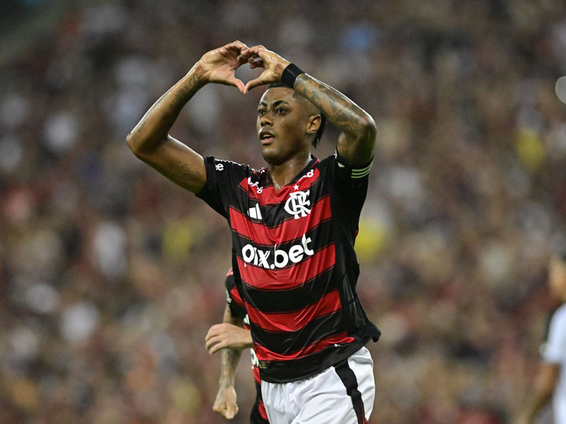 Flamengo empata com Atlético-MG e adia chance de confirmar título do Brasileirão