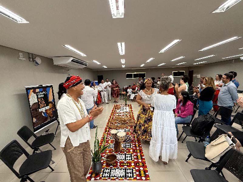 Prefeitura entrega comenda aos Zeladores de Terreiro, dentro da Programação do Crato Sem Racismo