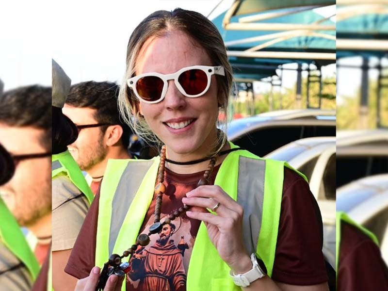 Jade Romero iniciou caminhada de Fortaleza rumo a Canindé