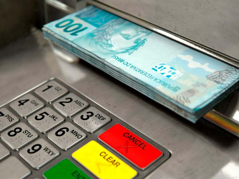 48 milhões de brasileiros têm dinheiro esquecido em bancos; entenda como é possível consultar