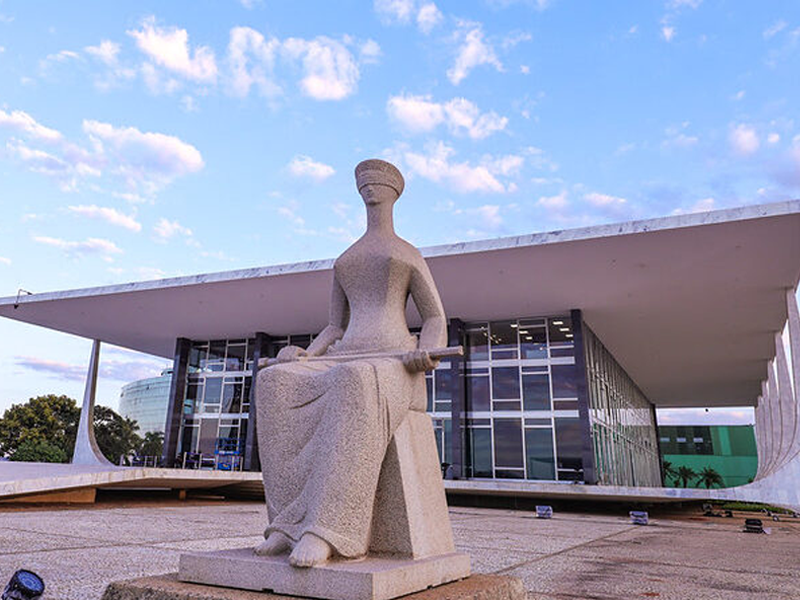 STF tem maioria para manter prisão preventiva de Bolsonaro