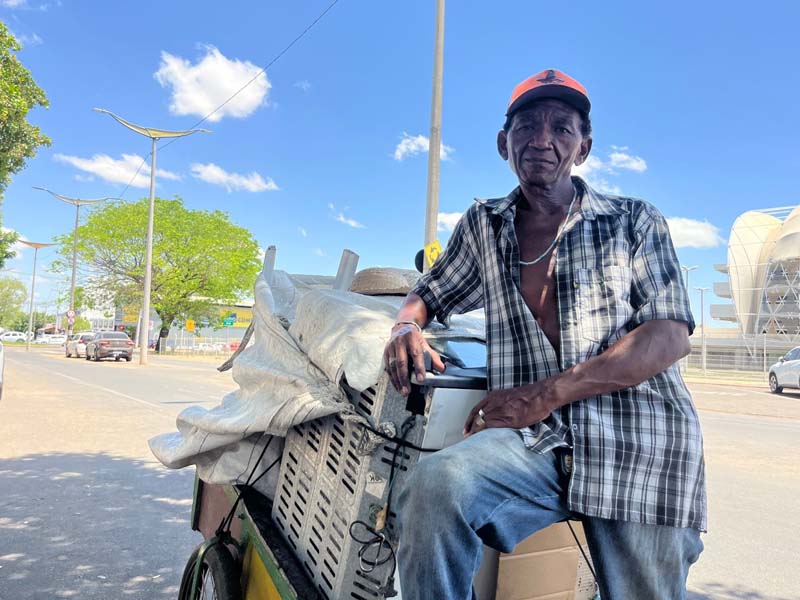 O que te motiva? Há 15 anos nas ruas de Juazeiro, Seu Francisco transforma reciclagem em sustento