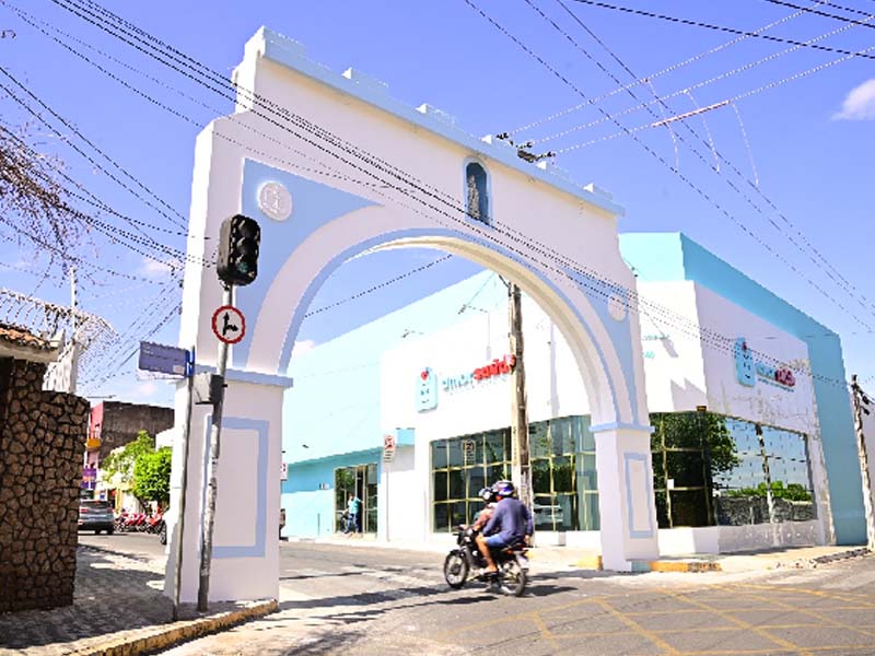 Prefeitura de Juazeiro do Norte conclui restauração do Arco dos Salesianos