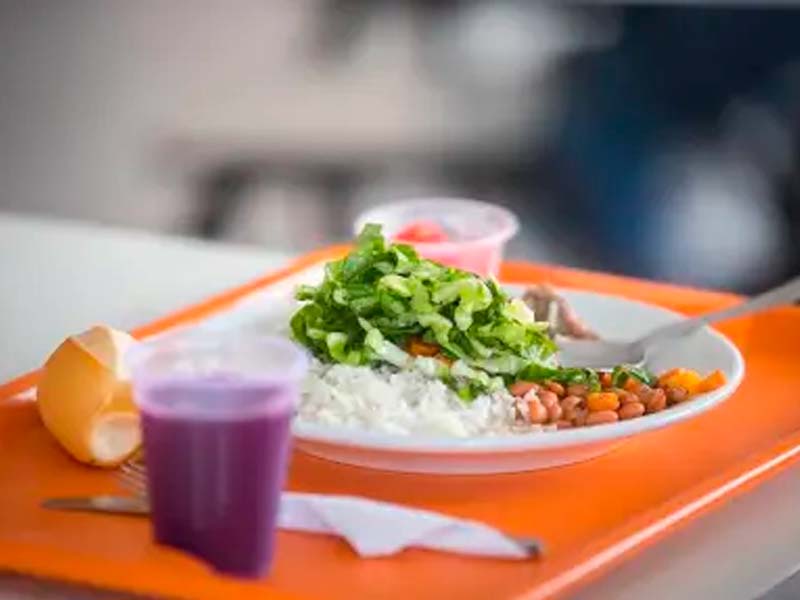 Novas regras devem dobrar número de estabelecimentos que aceitam VA e VR