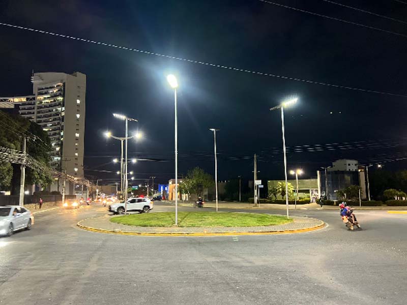 Juazeiro do Norte inicia projeto de energia solar no sistema de iluminação urbana