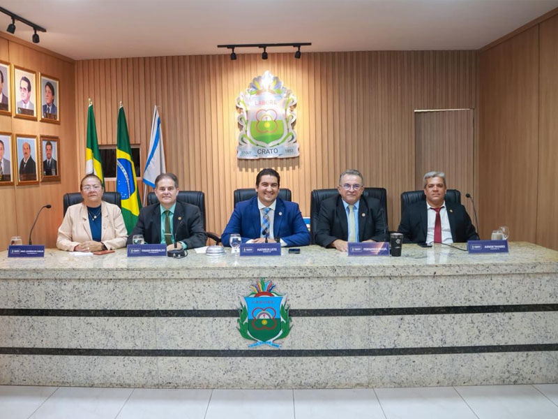 Câmara do Crato aprova 13 projetos e dezenas de requerimentos nesta semana