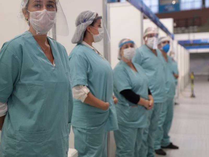 Número de enfermeiros no Brasil cresce 44% em cinco anos