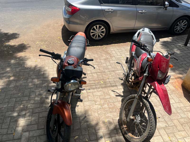 Vídeo: Policia Militar e recupera duas motos furtadas durante o fim de semana num terreno próximo ao Centro de Zoonozes, em Juazeiro do Norte