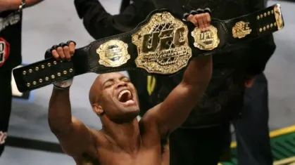 Anderson Silva palpita sobre possível luta de Poatan contra campeão do UFC