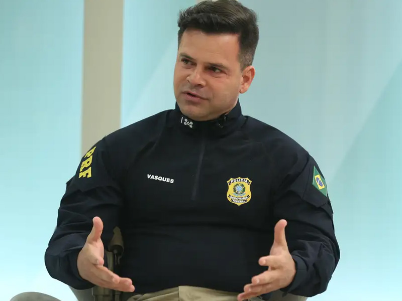 Ex-diretor da PRF é preso no Paraguai após condenação do STF por participação na trama golpista