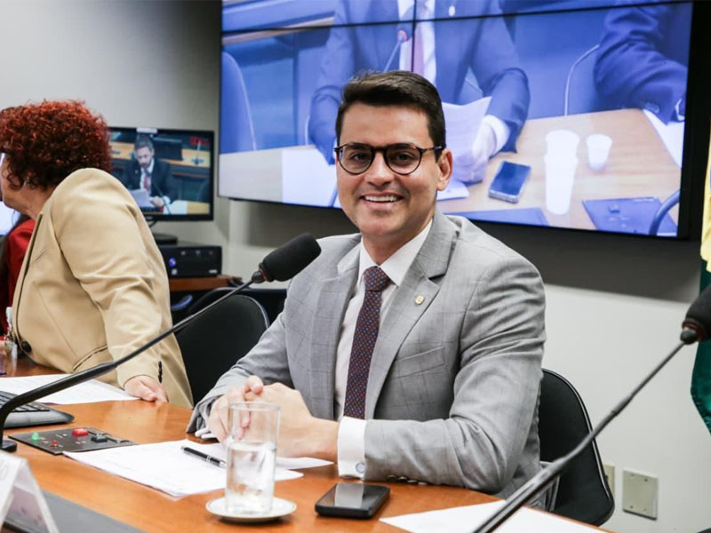 Instituto Dr. Yanny Brena realiza mutirão para tratamento de varizes