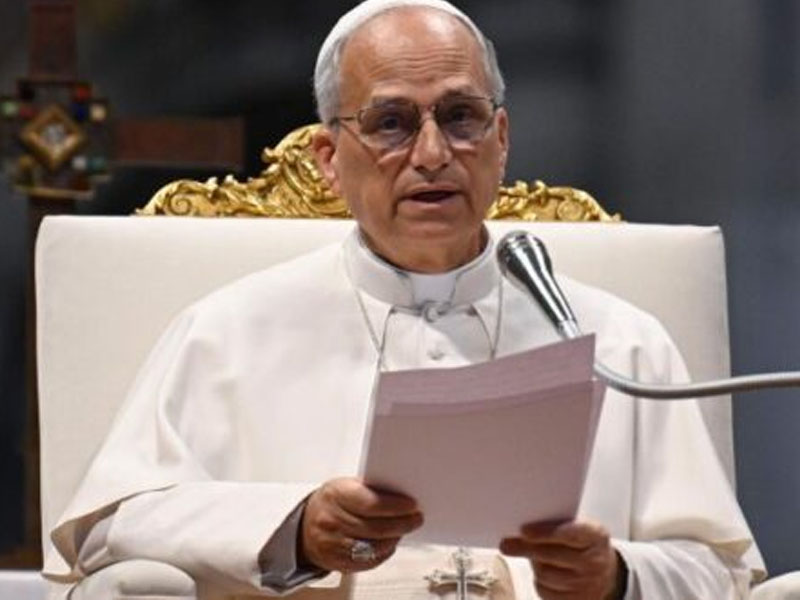 Vaticano detalha o que é permitido e proibido no sexo dentro do casamento em nova orientação