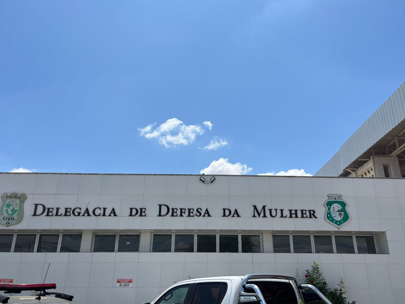 Vídeo: tatuador é preso por manter mulher grávida em cárcere privado e queimá-la com ferro quente, em Juazeiro do Norte