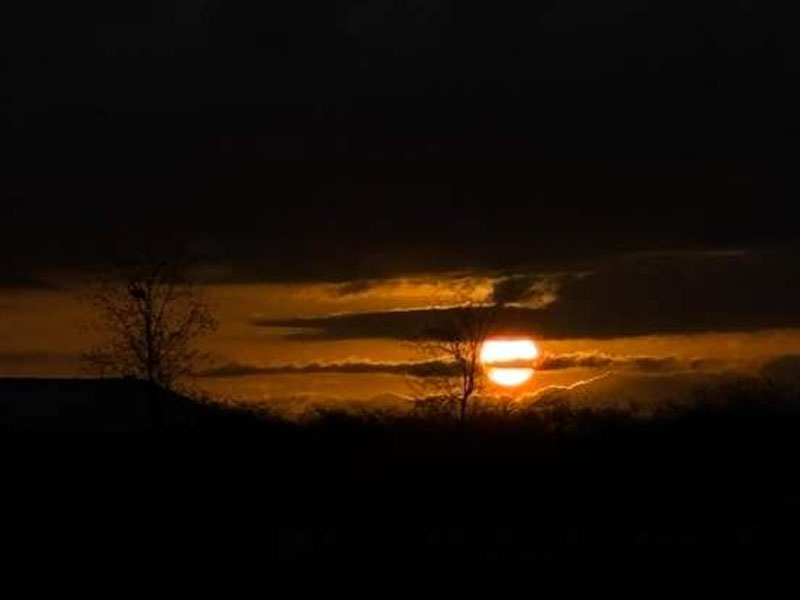 Calor intenso e baixa umidade marcam últimos dias do ano no Cariri, com chance de chuvas isoladas