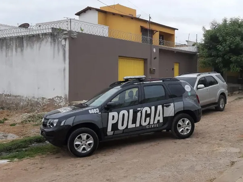 Segurança Colombianos suspeitos de agiotagem são presos em flagrante pela PCCE no Ceará