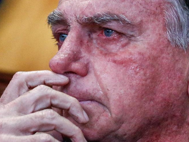 Após pedido de cirurgia, Moraes manda PF fazer perícia em Bolsonaro