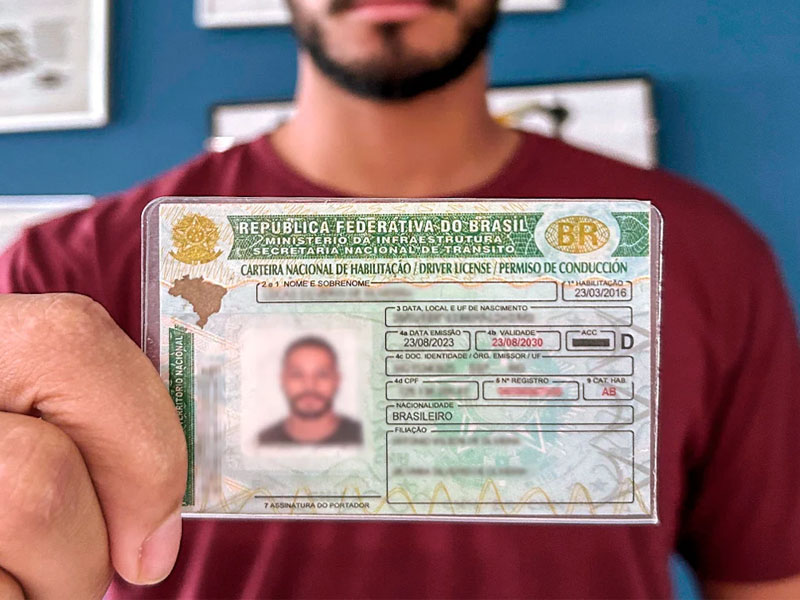 Congresso retoma exigência de exame toxicológico para primeira CNH nas categorias A e B