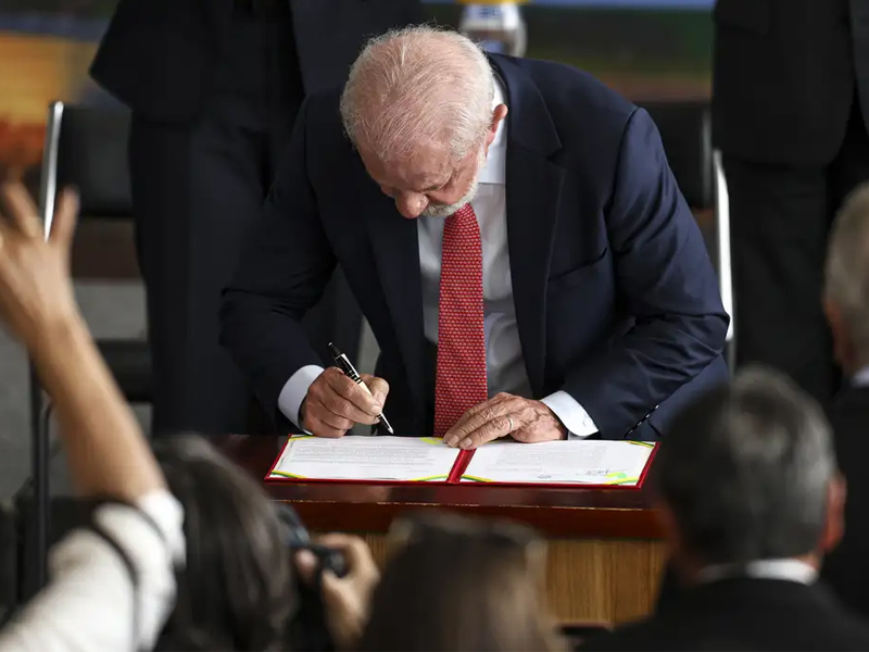 Lula veta integralmente PL da Dosimetria e mantém penas dos condenados pelos atos de 8 de Janeiro