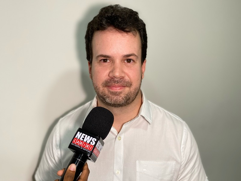 Barbalha anuncia reajuste de 5,4% no salário dos professores efetivos