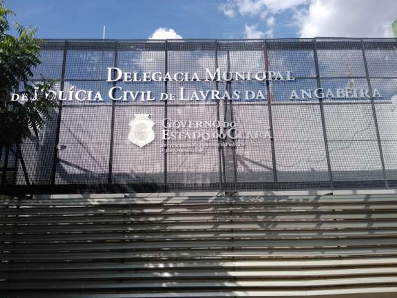 Homem é condenado a 41 anos por feminicídio e tentativa de homicídio em Lavras da Mangabeira