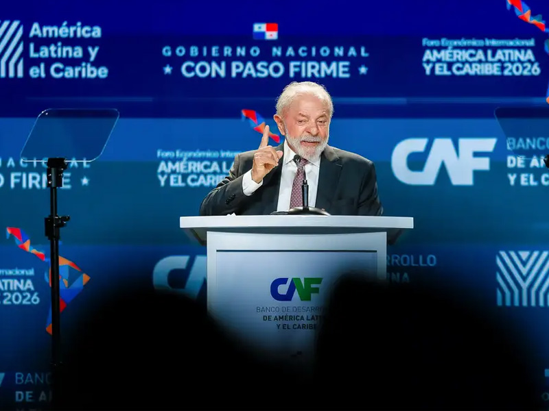 “Divididos, somos frágeis”, diz Lula ao defender integração na AL