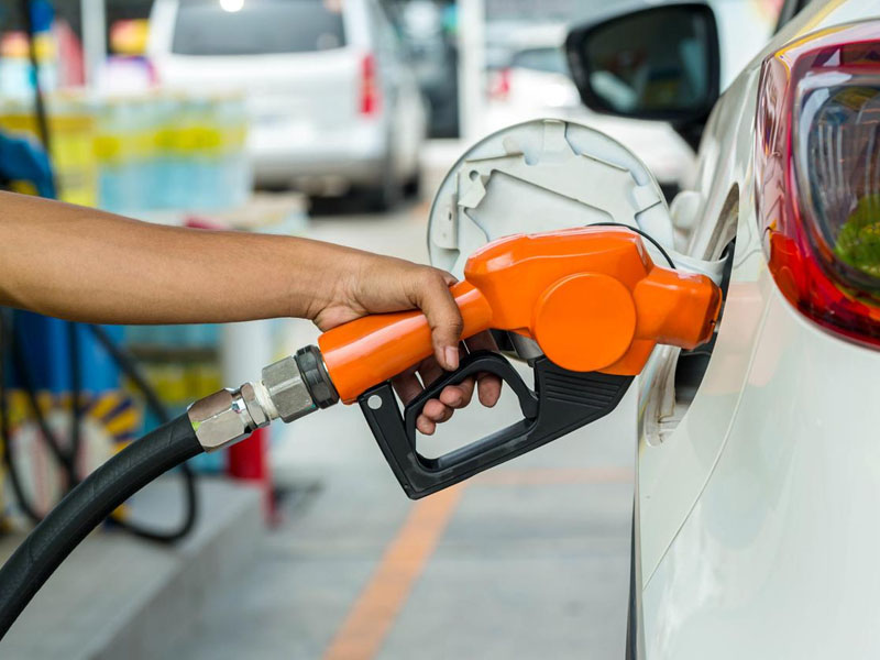 Gasolina e diesel ficam mais caros no Ceará após reajuste do ICMS em 2026