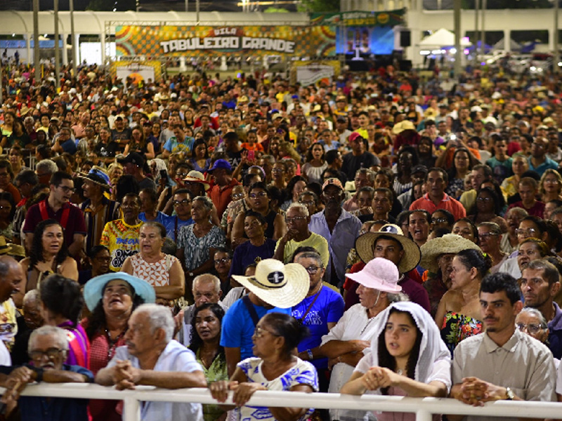 Romaria de Candeias 2026 acontece de 29 de janeiro a 2 de fevereiro e tem programação divulgada