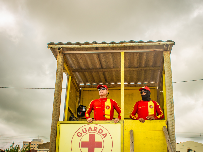 “Operação Carnaval”: CBMCE não registra óbitos por afogamento nas áreas sob sua atuação e resgata, com vida, 62 banhistas