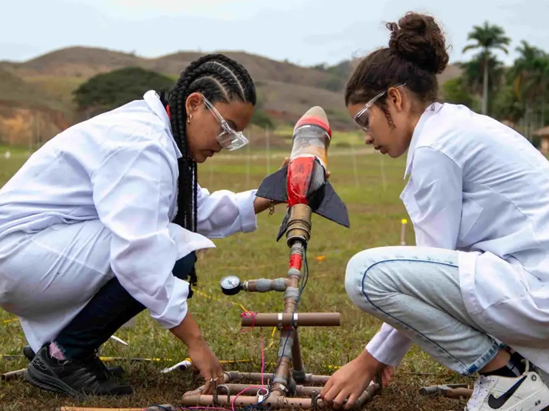 Começam inscrições para olimpíadas de Astronomia e de Foguetes