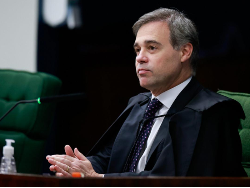 Mendonça tem nova reunião com PF e recebe relatório sobre Caso Master