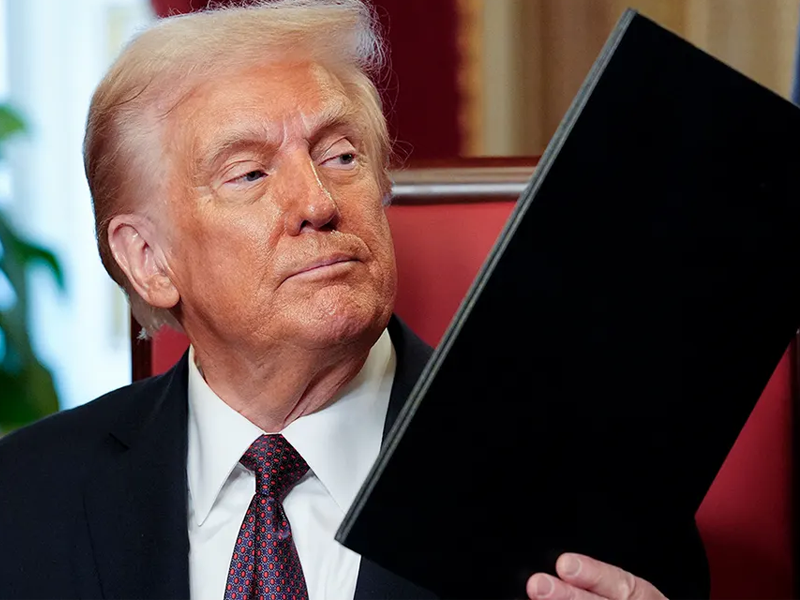 Donald Trump anuncia tarifa global de 10% após decisão da Suprema Corte dos Estados Unidos