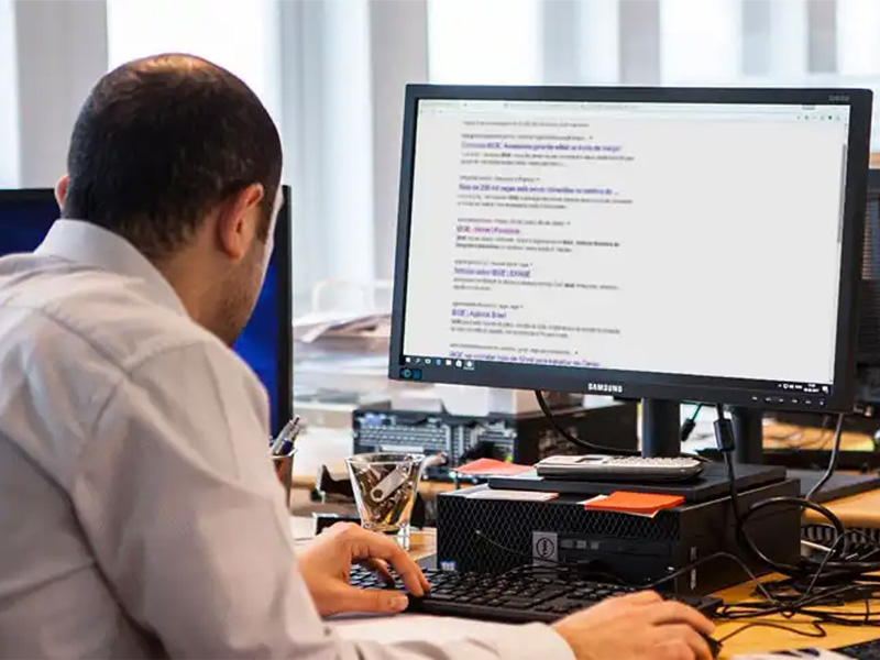 Setor de serviços cresce 2,8% em 2025 e registra quinto ano seguido de expansão