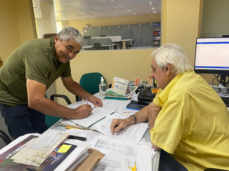 Prefeitura de Salitre assina termo de adesão ao Programa Garantia Safra 2025/2026