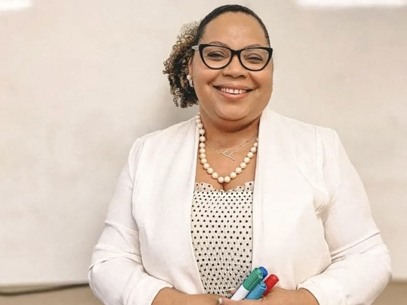 Mérito e compromisso com o ensino marcam homenagem a Fran Galdino Rolim na Câmara do Crato