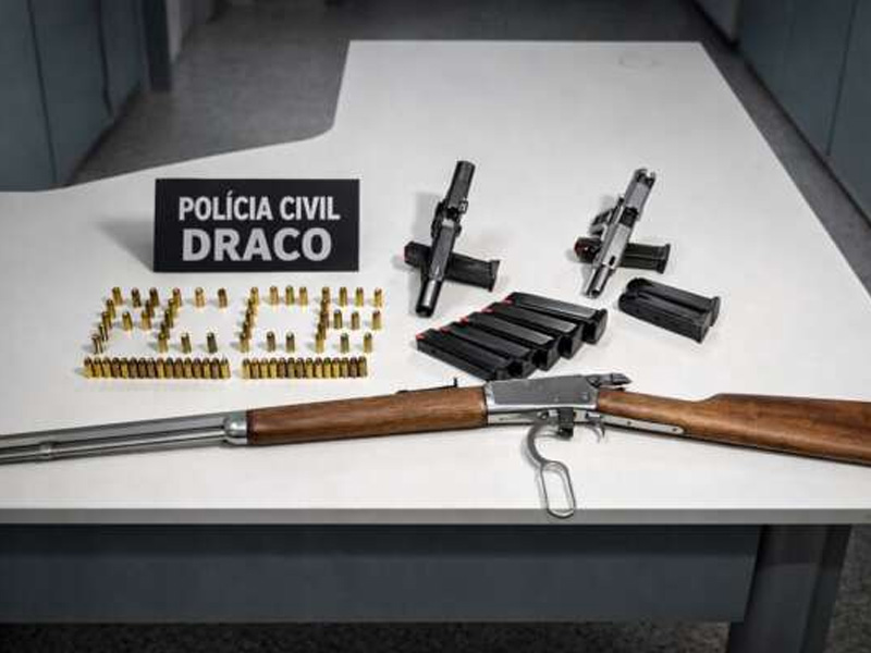 Homem é preso em flagrante pela Polícia Civil em posse de três armas de fogo em Iguatu