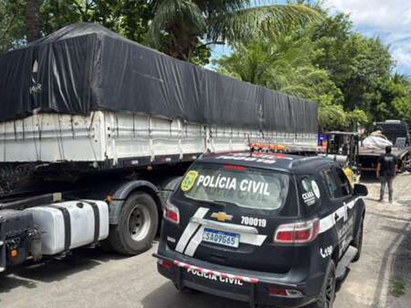 Mais de 11 toneladas de fios de cobre são apreendidos e cinco pessoas são presas