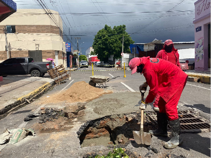 Juazeiro do Norte: trecho entre as ruas Pio X e Senhora Santana está interditado para recuperação de pavimento