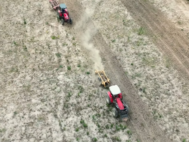 Programa de Aração de Terra supera meta inicial e beneficia mais de 300 agricultores em Araripe
